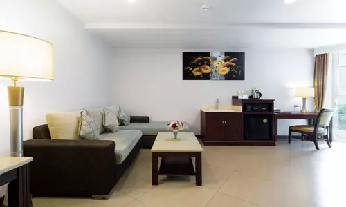 هتل آیارا گرند پالاس پاتایا